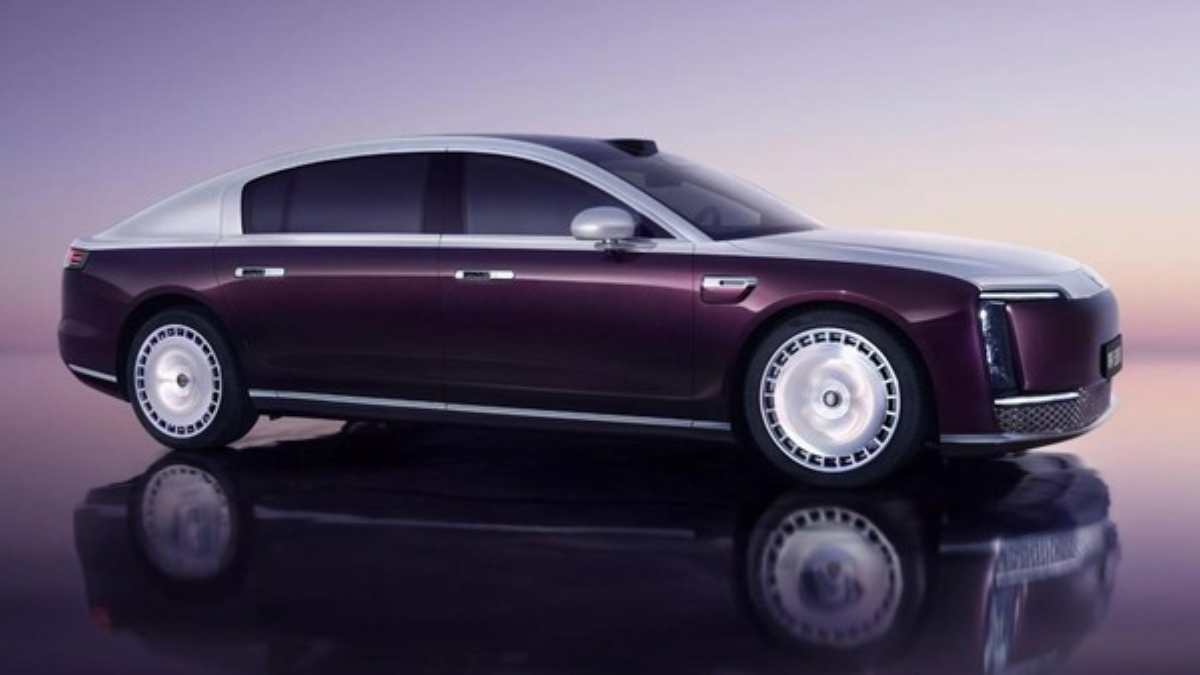 Huawei Perkenalkan Sedan Listrik Mewah: Kombinasi Gaya Maybach, Rolls-Royce, dan Porsche